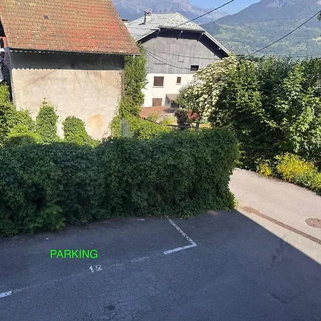 2 Pieces Vue Mont-joly A 2 Pas Tramway Mont-blanc